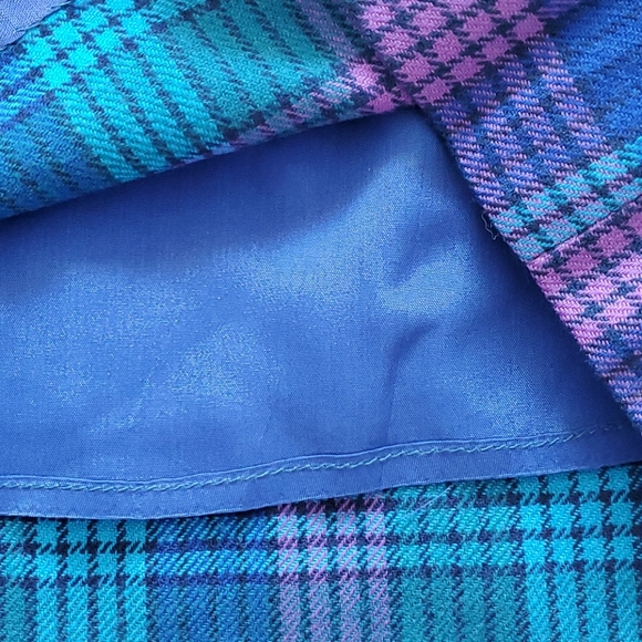 Pendleton plaid skirt - Picture 6 of 8